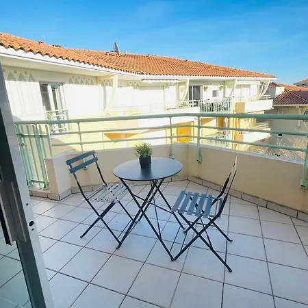 Studio Lena à Port Fréjus *